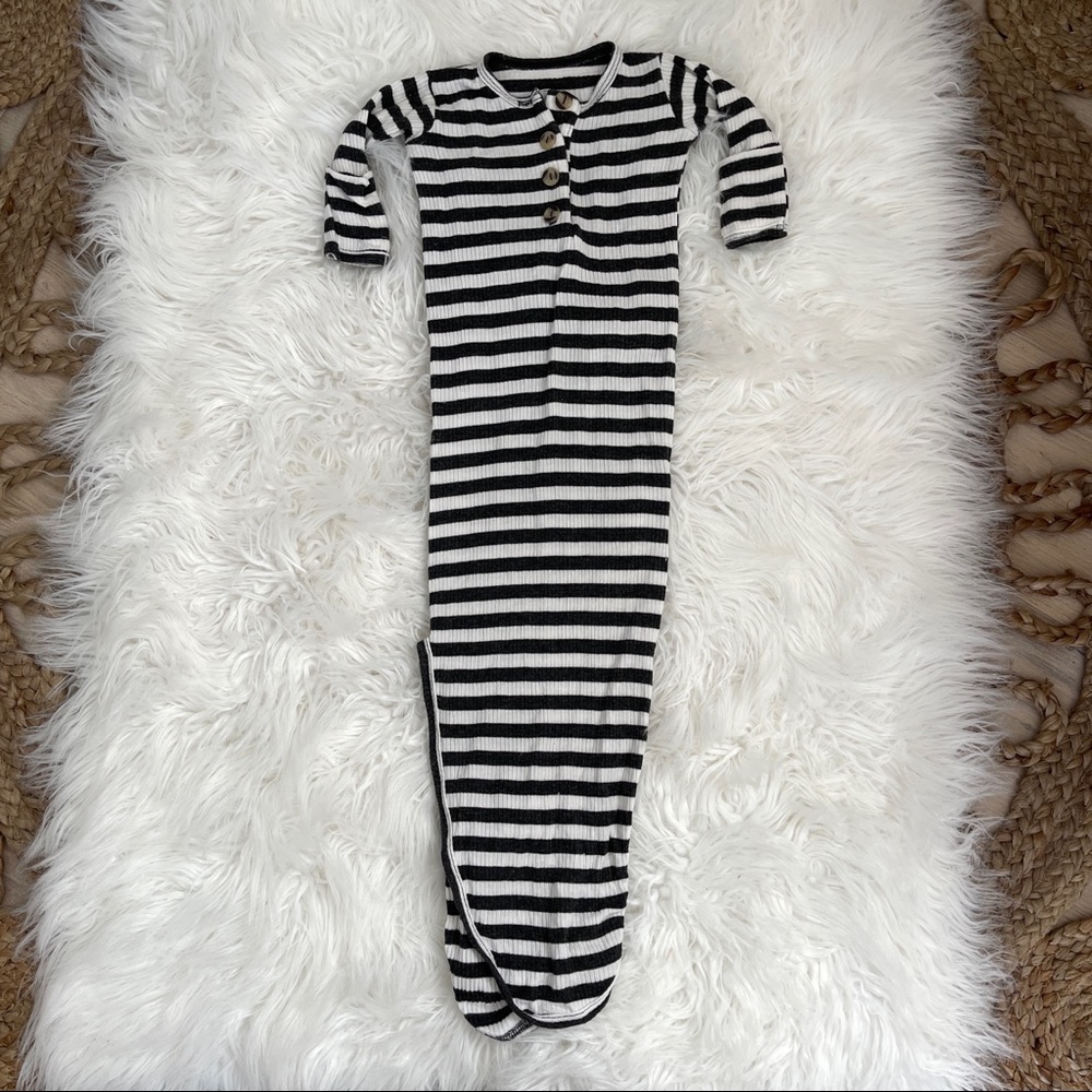 Lou Lou & Company Newborn - 3 months Knotted Knit Gown
